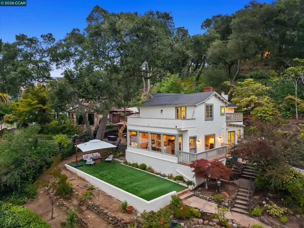 112 Camino Sobrante, Orinda CA 94563