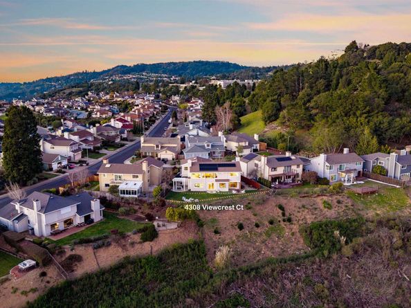 4308 View Crest Ct, Oakland CA 94619