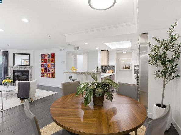 2560 Oak Rd 122, Walnut Creek CA 94597