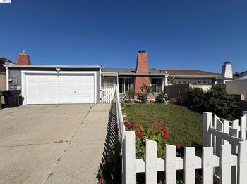 33080 Lake Mead Dr