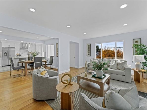 6032 Mauritania Ave, Oakland CA 94605