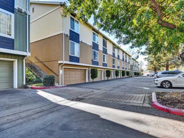 2547 Easton Ln 18, San Jose CA 95133