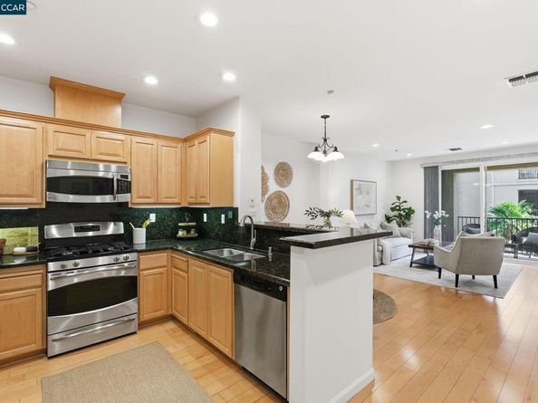 3360 Maguire Way 201, Dublin CA 94568