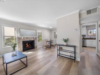 427 Chalda Wy.