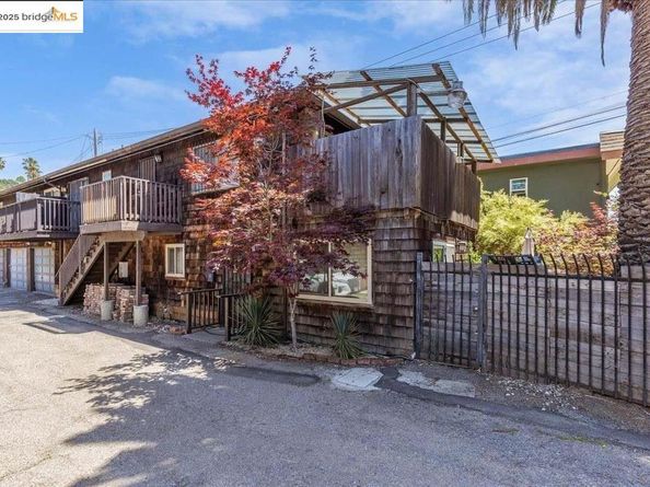 6630 Macarthur Blvd 2, Oakland CA 94605