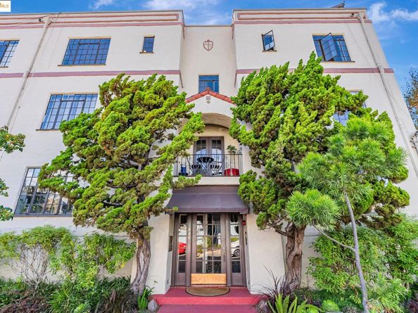 848 Stannage Ave 11, Albany CA 94706