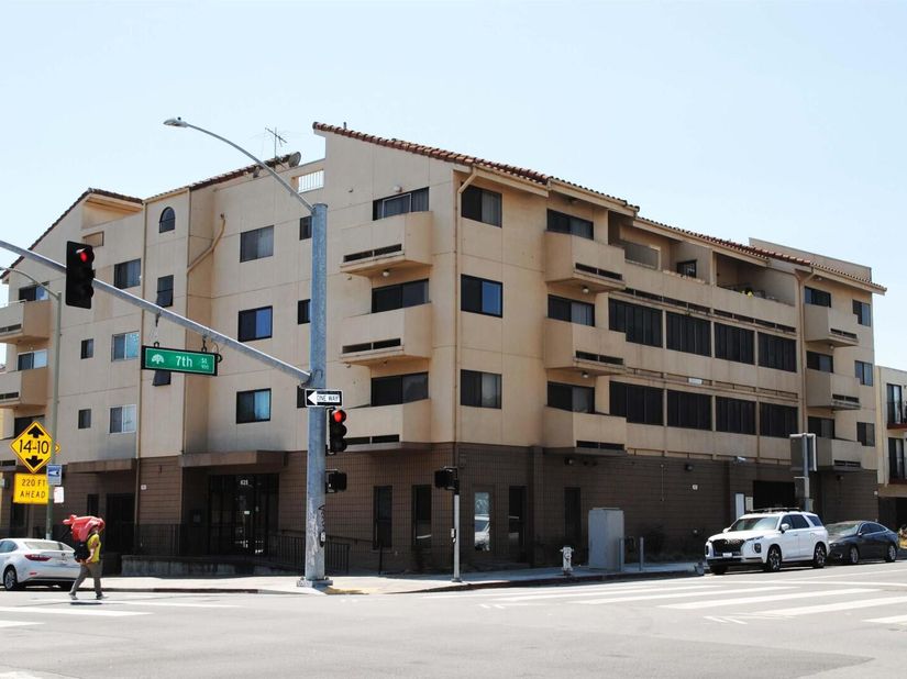 625 Madison St 107, Oakland CA 94607