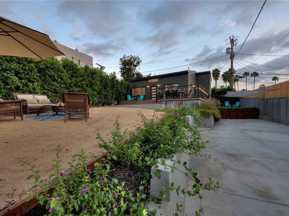 5160 Oakland, Los Angeles CA 90032