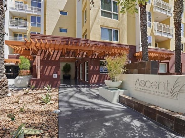 21301 Erwin Street 545, Woodland Hills CA 91367