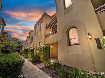 2868 Escala Circle
