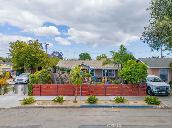 2470 Hayes, Long Beach CA 90810