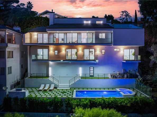 8566 Hollywood Boulevard, Los Angeles CA 90069