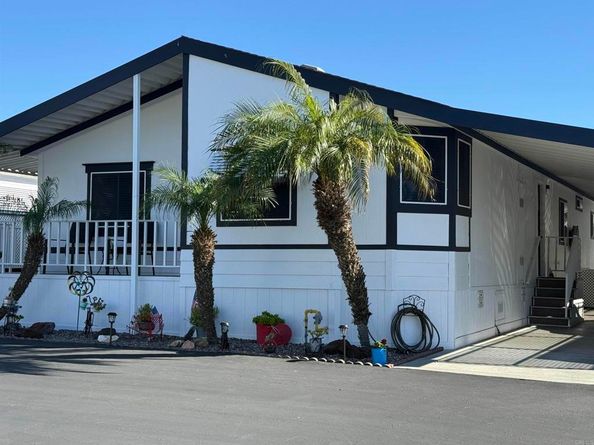 1401 El Norte #64 Parkway SPC 64, San Marcos CA 92069