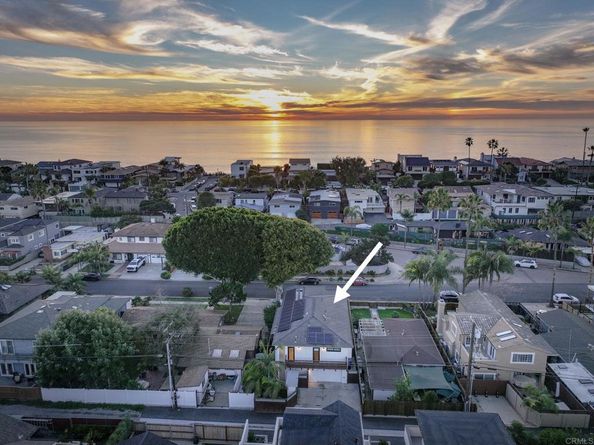 371 La Mesa Avenue, Encinitas CA 92024