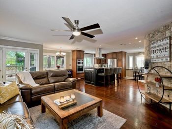 3278 San Tomas