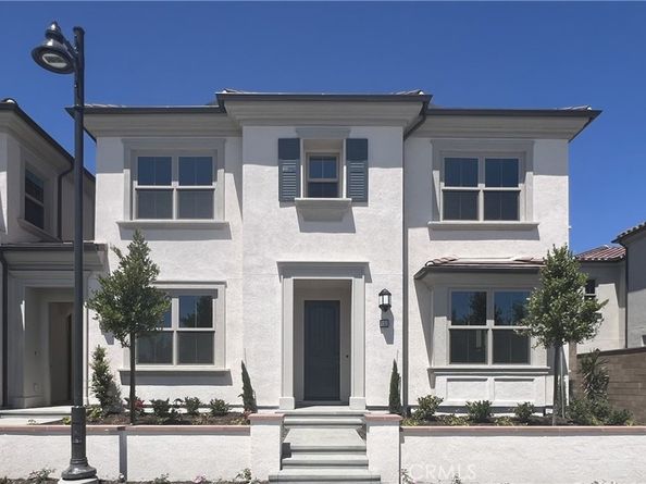 110 Sunnyside, Irvine CA 92618