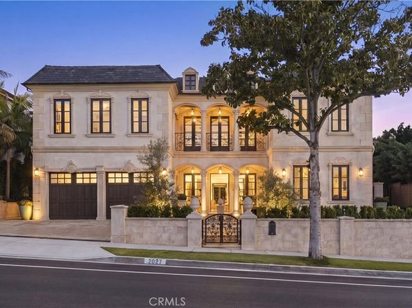 2027 Santiago, Newport Beach CA 92660