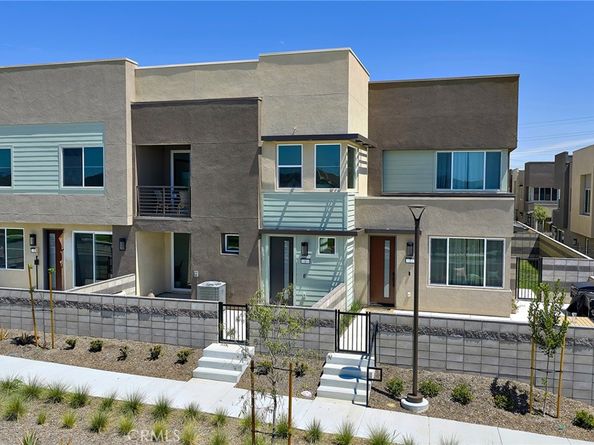 3648 S. Eichler Paseo 8, Ontario CA 91761