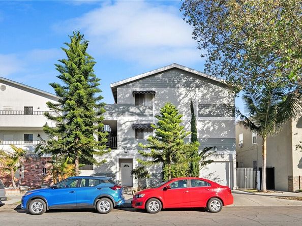 1206 Gladys Avenue, Long Beach CA 90804