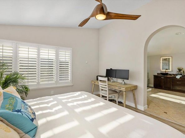 962 Chardonney Way, Escondido CA 92029