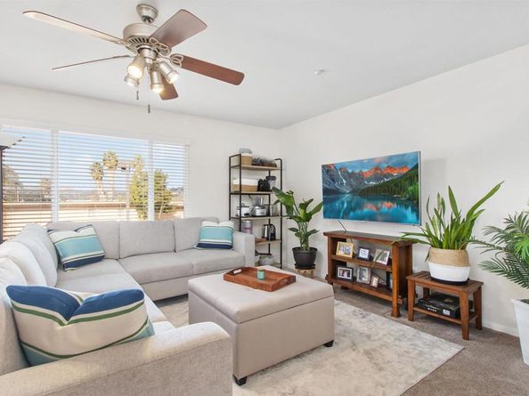 9728 Marilla Dr 611, Lakeside CA 92040