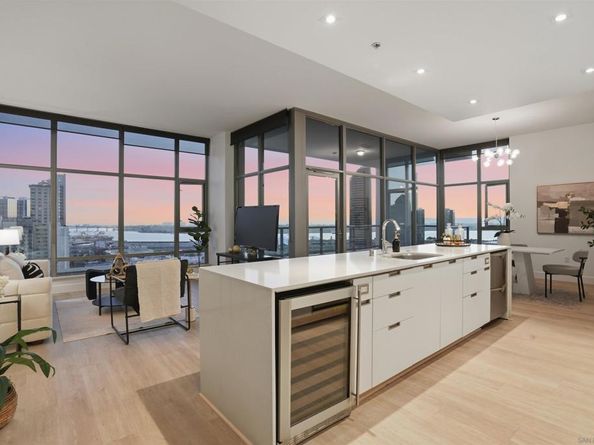 575 6th Ave 1705, San Diego CA 92101