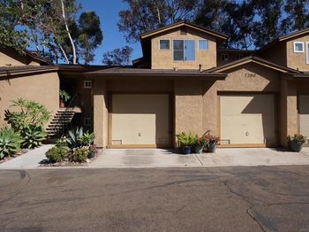 7390 Mission Trails Dr