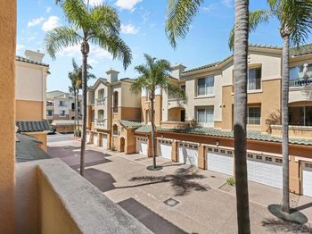 12372 Carmel Country Rd