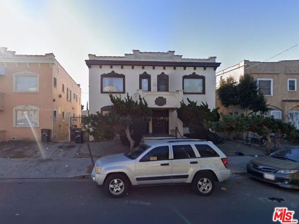 1120 W 42nd Street, Los Angeles CA 90037