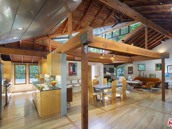 10335 Oletha Lane, Los Angeles CA 90077