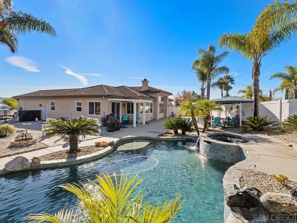 26025 Jack Rabbit Acres, Escondido CA 92026