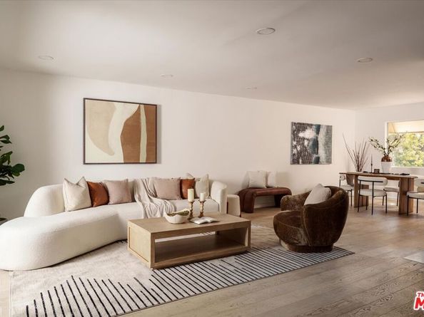 9761 Via Pavia, Burbank CA 91504