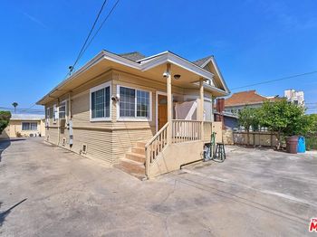 1115 S Mariposa Avenue