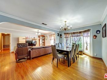 840 N Poinsettia Place