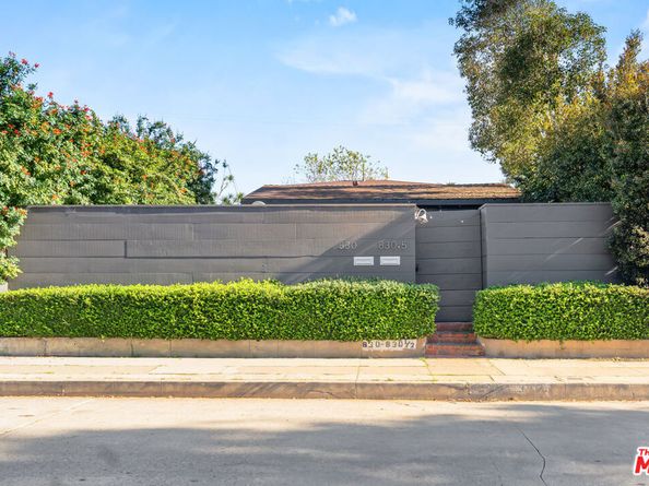 830 Palms Boulevard, Venice CA 90291