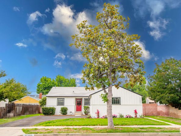 17209 Stagg Street, Van Nuys CA 91406