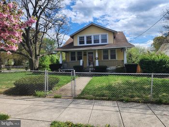 3047 Douglas Street NE