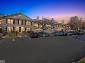 10204 Ashbrooke Court