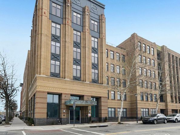 525 N Fayette Street 218, Alexandria VA 22314