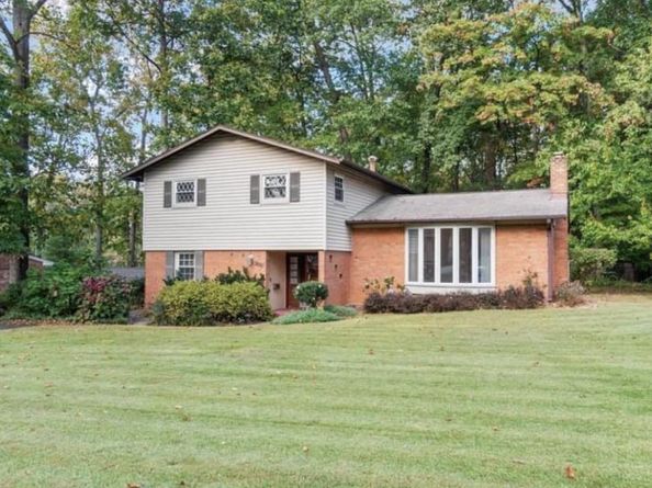 6810 Fern Lane, Annandale VA 22003
