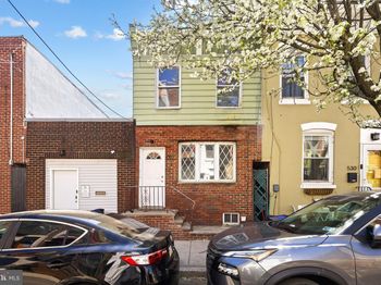 528 Dudley Street