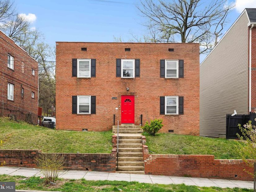 2303 S Street SE, Washington DC 20020