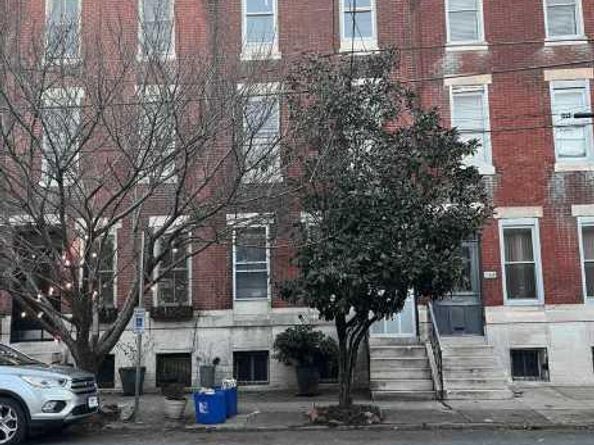 1110 S 7TH Street, Philadelphia PA 19147