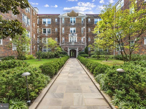 3051 Idaho Avenue NW 204, Washington DC 20016