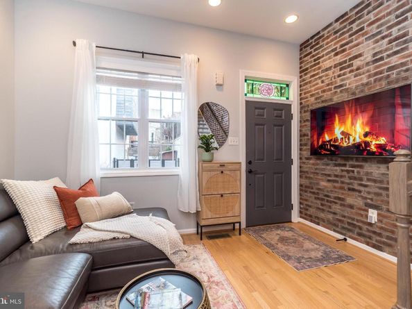 827 N Bambrey Street, Philadelphia PA 19130