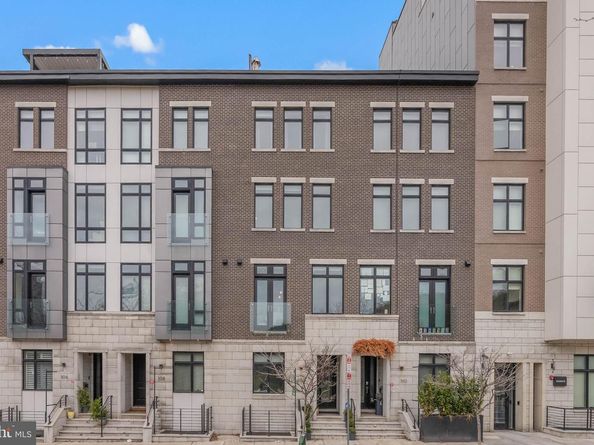308 N 2nd Street, Philadelphia PA 19106