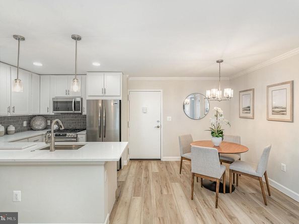 75 S Reynolds Street 411, Alexandria VA 22304