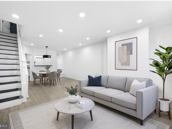 558 E Herman Street, Philadelphia PA 19144