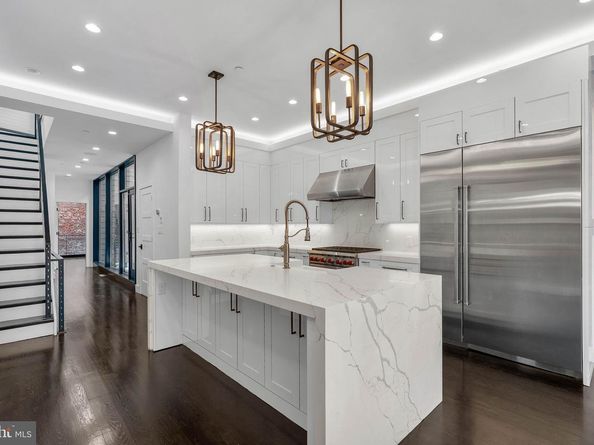 722 N 3rd Street, Philadelphia PA 19123