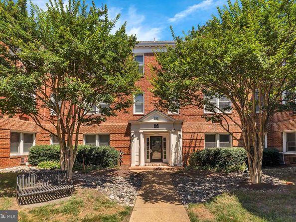 922 S Washington Street 312, Alexandria VA 22314